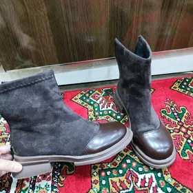 новые сапожки