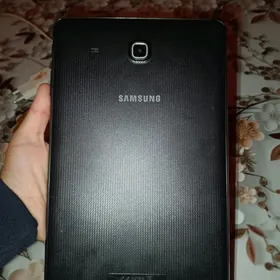 Samsung Tab E