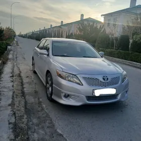 Toyota Camry 2010