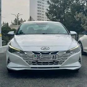 Hyundai Elantra 2021