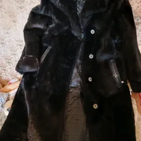 Шуба в отличном состоянии