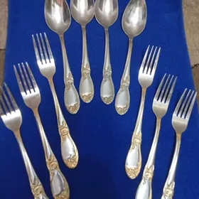 Набор ложек,вилок