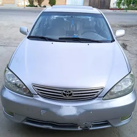 Toyota Camry 2004