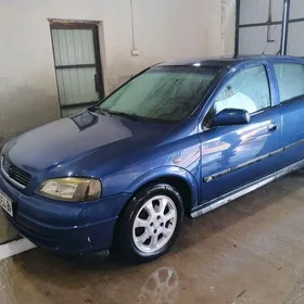 Opel Astra 2003