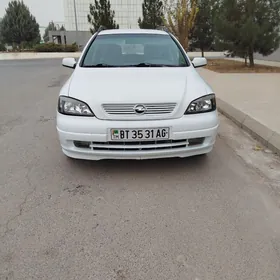 Opel Astra 2003