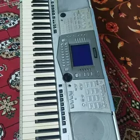 YAMAHA PSR 1000