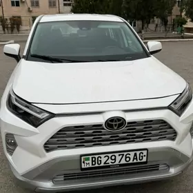 Toyota RAV4 2025