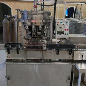 Karusel suw guýýan aparat