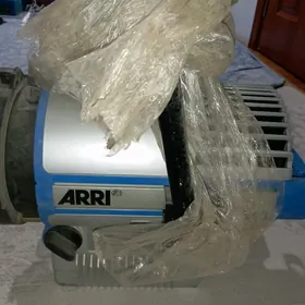 Arri toy çyra