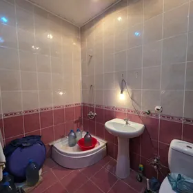 Satlyk 12/12 etaz 2kom 103m²