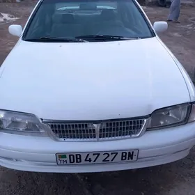 Nissan Sunny 1998