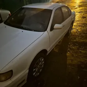 Nissan Maxima 1998