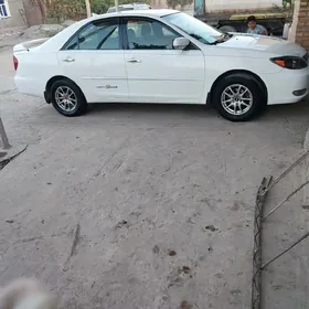 Toyota Camry 2003