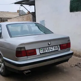 BMW 525 1990