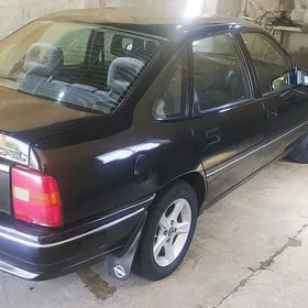 Opel Vectra 1990
