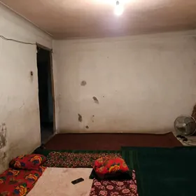 Квартира, Jay