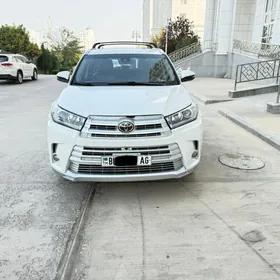 Toyota Highlander 2018