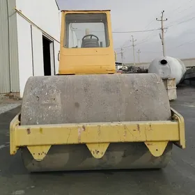 Caterpillar Dozer 2006