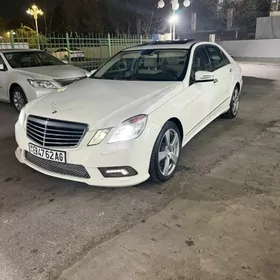 Mercedes-Benz E350 2010