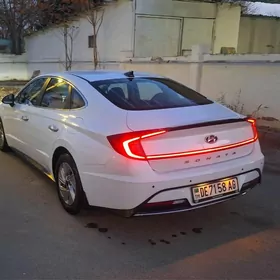 Hyundai Sonata 2020