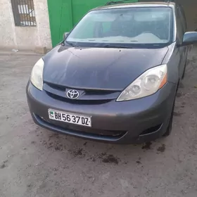 Toyota Sienna 2007