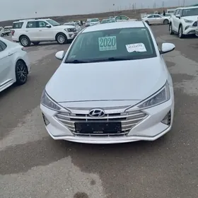 Hyundai Elantra 2020