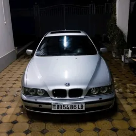 BMW E39 1998