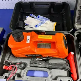 Damkrat Kokly SALI Firma