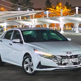 Hyundai Elantra 2021