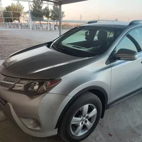 Toyota RAV4 2013