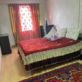 5 мкр 3 комнатная 1 этаж