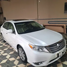 Toyota Avalon 2011