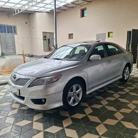 Toyota Camry 2010