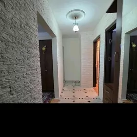 6mkr lalezar 3etaz 4komnat