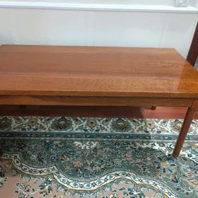 журнальный столик