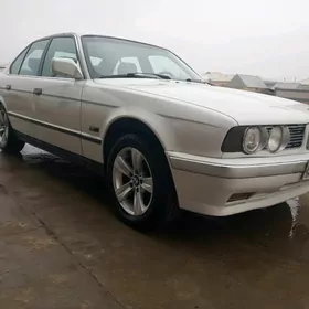 BMW 525 1989