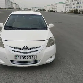 Toyota Yaris 2007