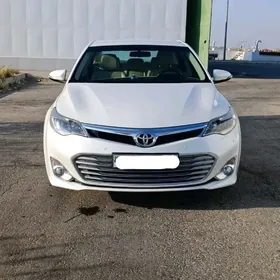 Toyota Avalon 2013