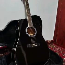 ULY BARABAN GITARA
