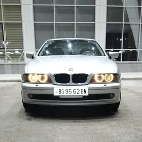 BMW E39 2001