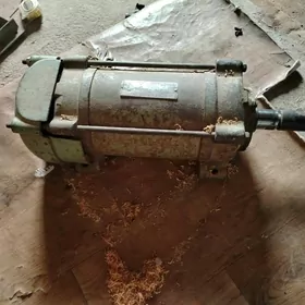 dwigatel двигатель