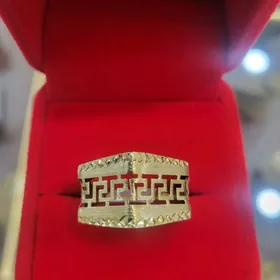 gyzyl yuzuk altyn золото