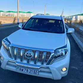 Toyota Land Cruiser Prado 2015