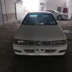 Nissan Sunny 1996