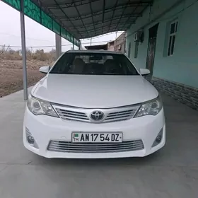 Toyota Camry 2012