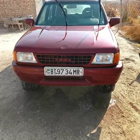 Opel Montarey 1992