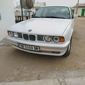 BMW 525 1992