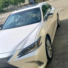 Lexus ES 350 2020