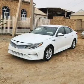 Kia Optima 2020