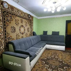 Большой диван